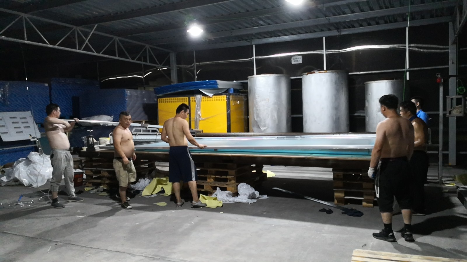 現(xiàn)場(chǎng)絲印大型工程板